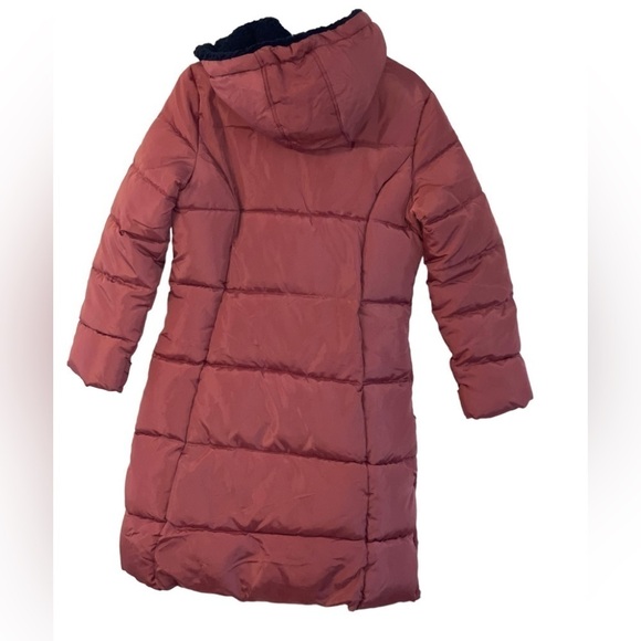 NWT- Reebok Full zip long puffer, water resistant. Size S/Ch - Picture 4 of 7